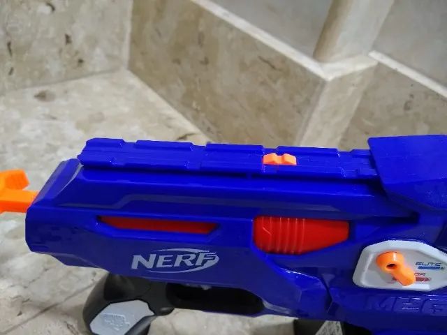 nerf n-strike elite 2.0 dual-strike - Foto 2