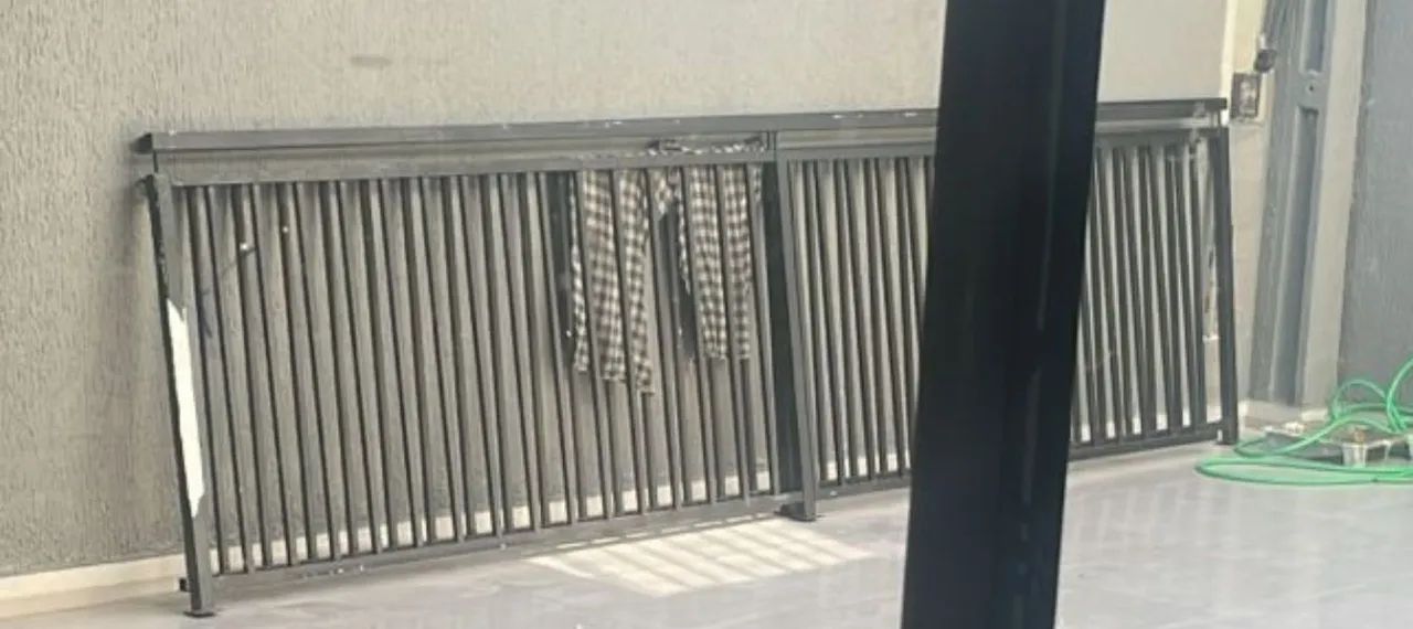 Guarda corpo em aço novo de 1000 por 800 reais. - Foto 2