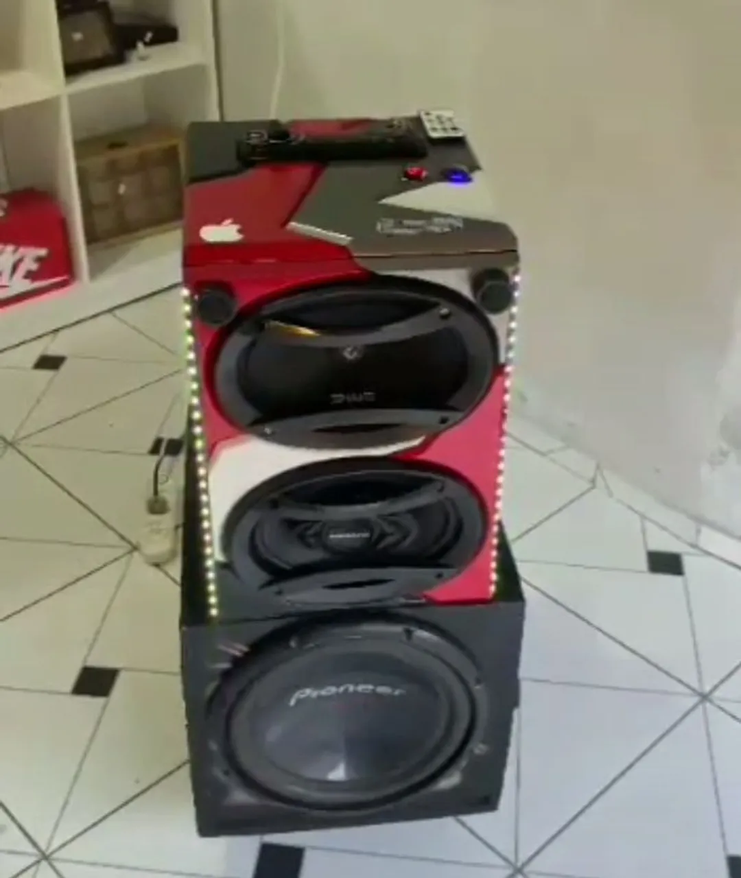 Caixa de Som Personalizada com Subwoofer Pioneer