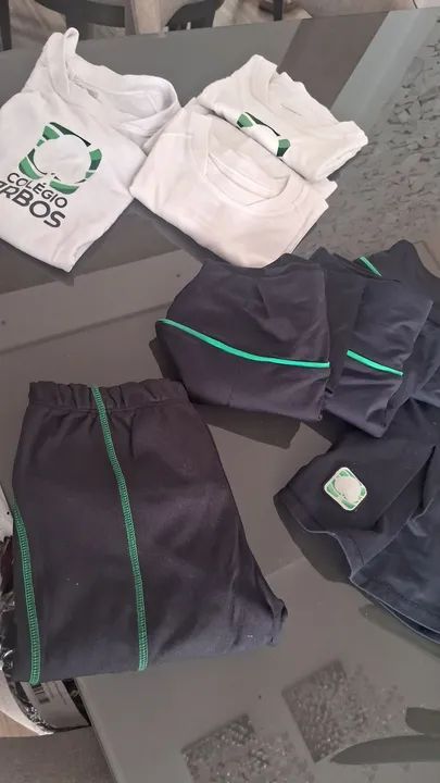Uniformes colégio arbos