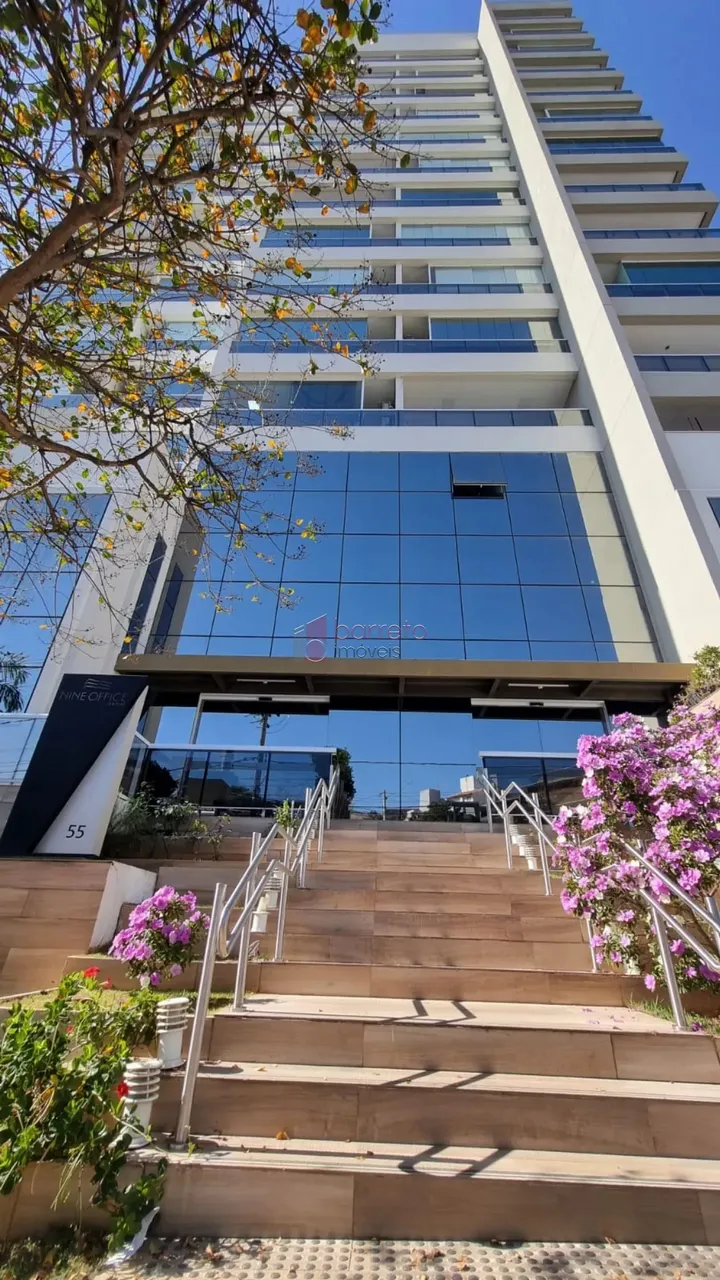 SALA COMERCIAL NO CONTRAPISO PARA VENDA OU LOCAÇÃO NO CONDOMÍNIO NINE OFFICE BOUTIQUE EM J