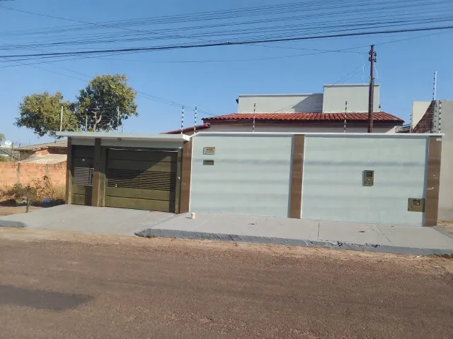 Vendo casa de 3q proximo ao shopping de Gurupi TO