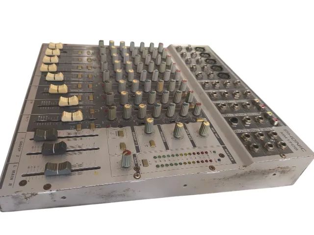 Mesa De Som Phonic Mm1705 2 Canais - Foto 4