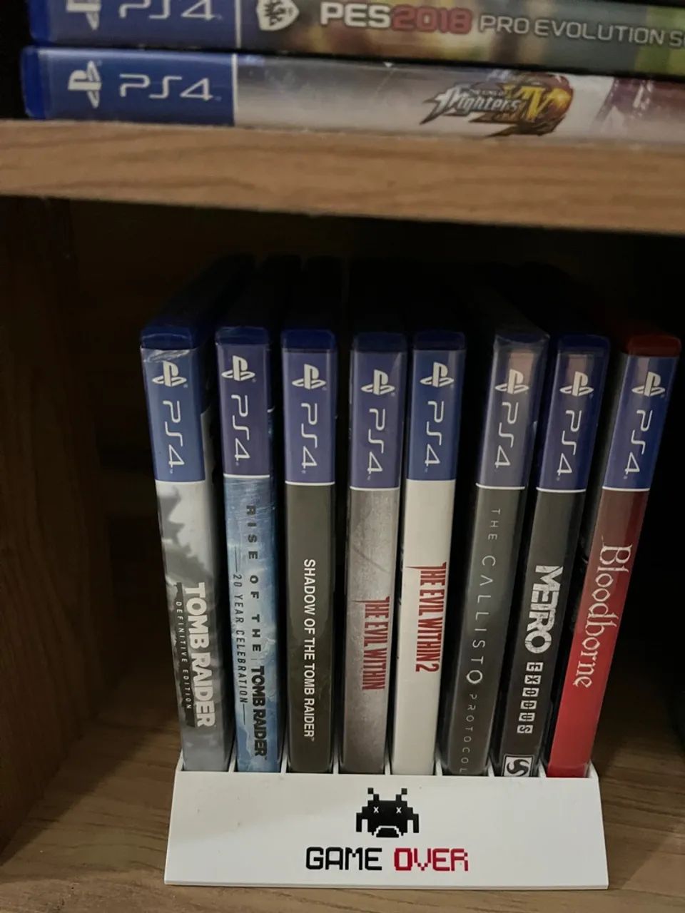 Playstation 4 Slim Branco + 37 jogos e 2 controles  - Foto 2
