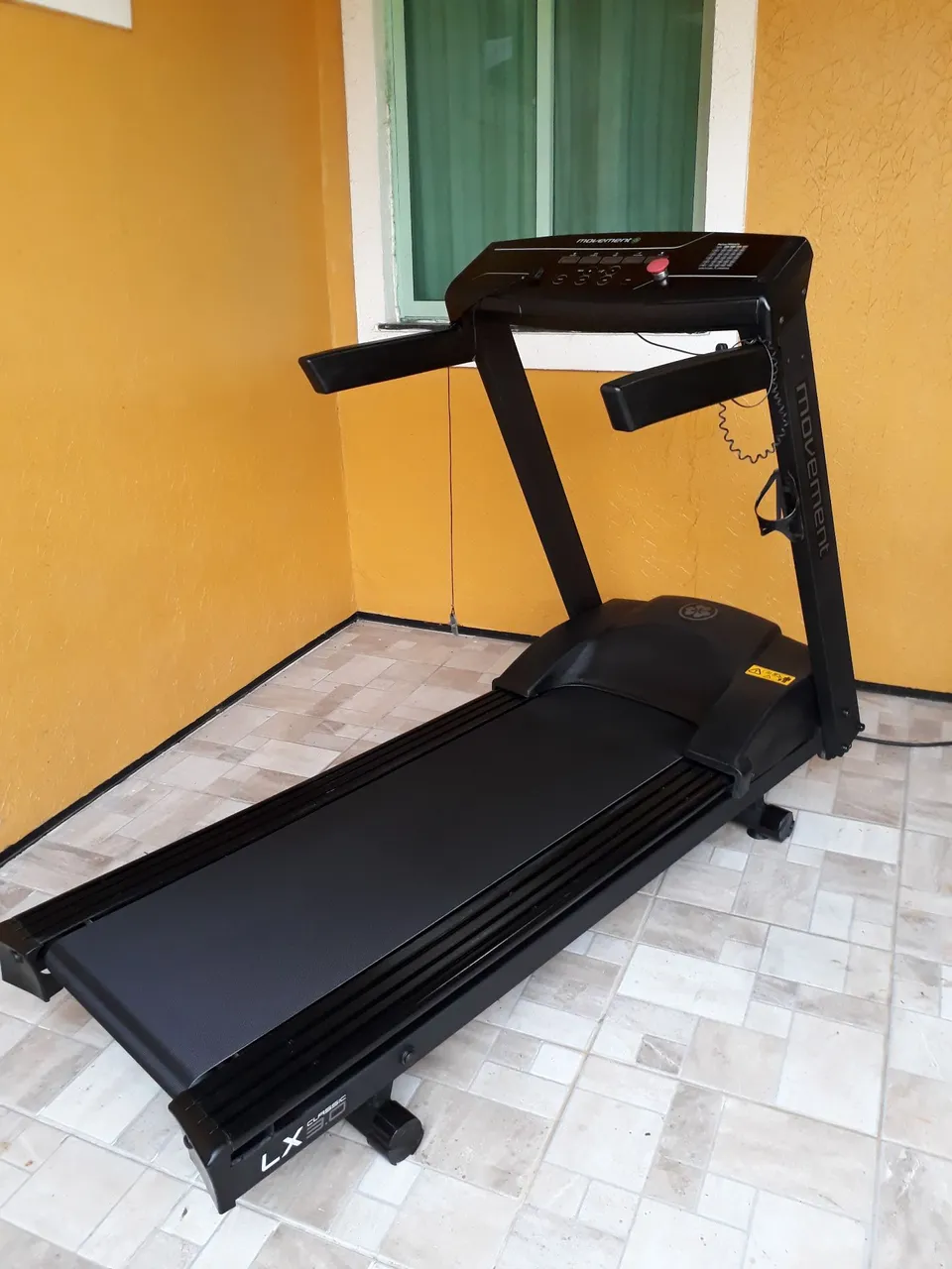 Esteira Profissional LX Classic 3.0.