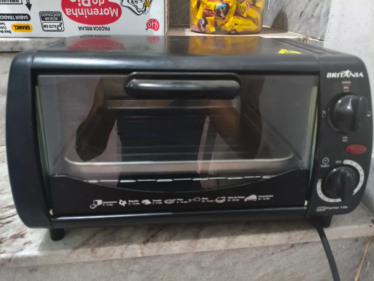 Forno Elétrico Britânia 10L