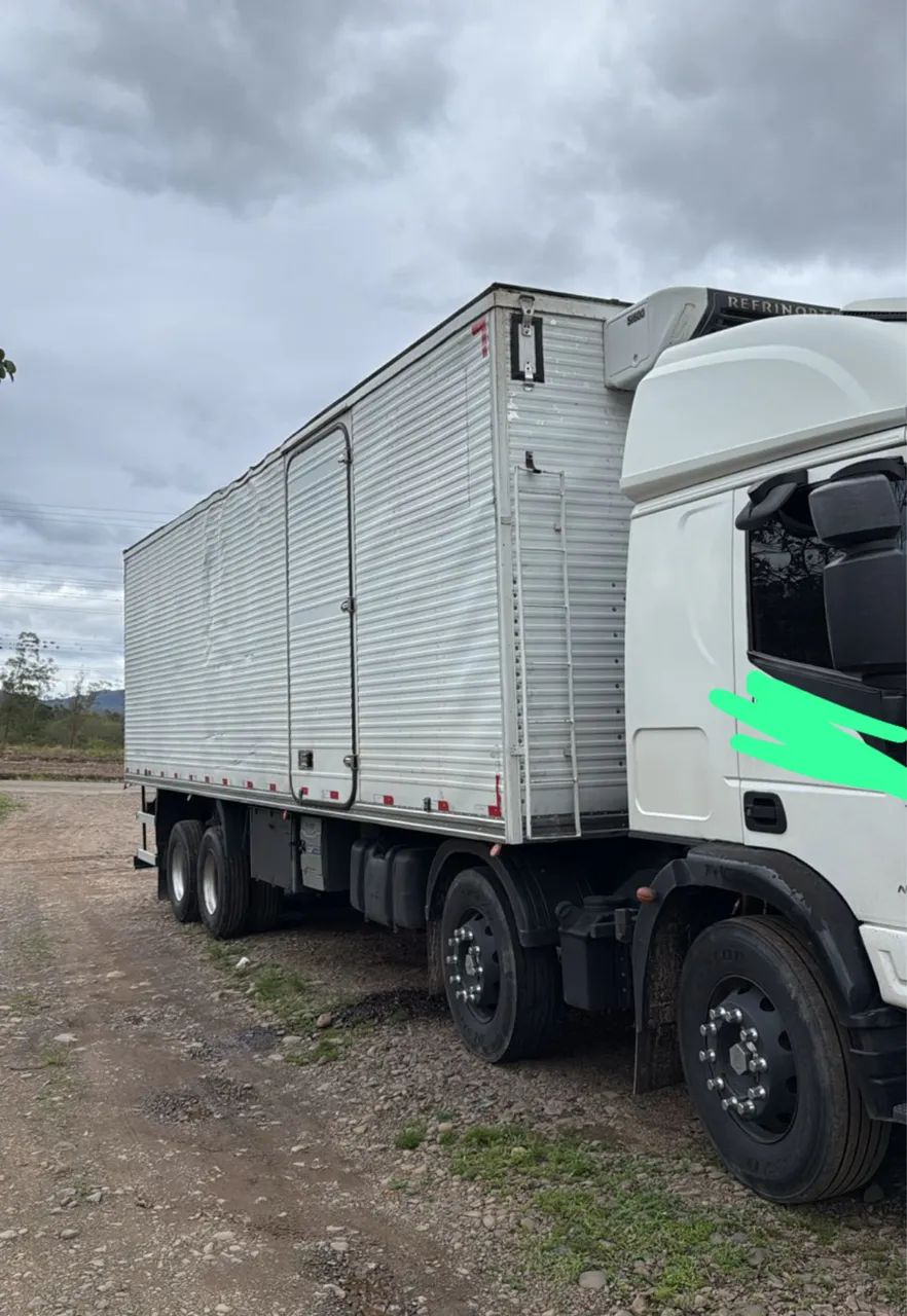 Baú Refrigerado 9.40 X 2.80mt - Foto 4