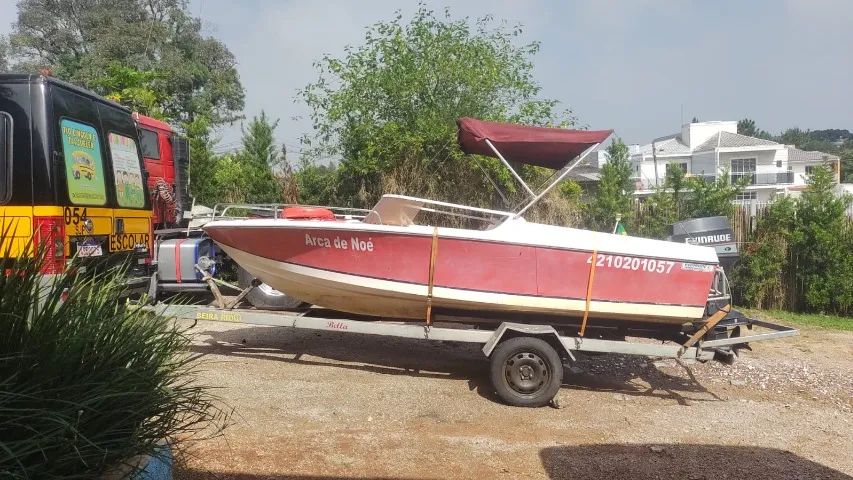 Lancha  leve fort motor 70