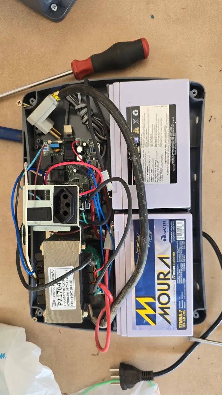 Nobreak Estacionário para Segurança Residencial