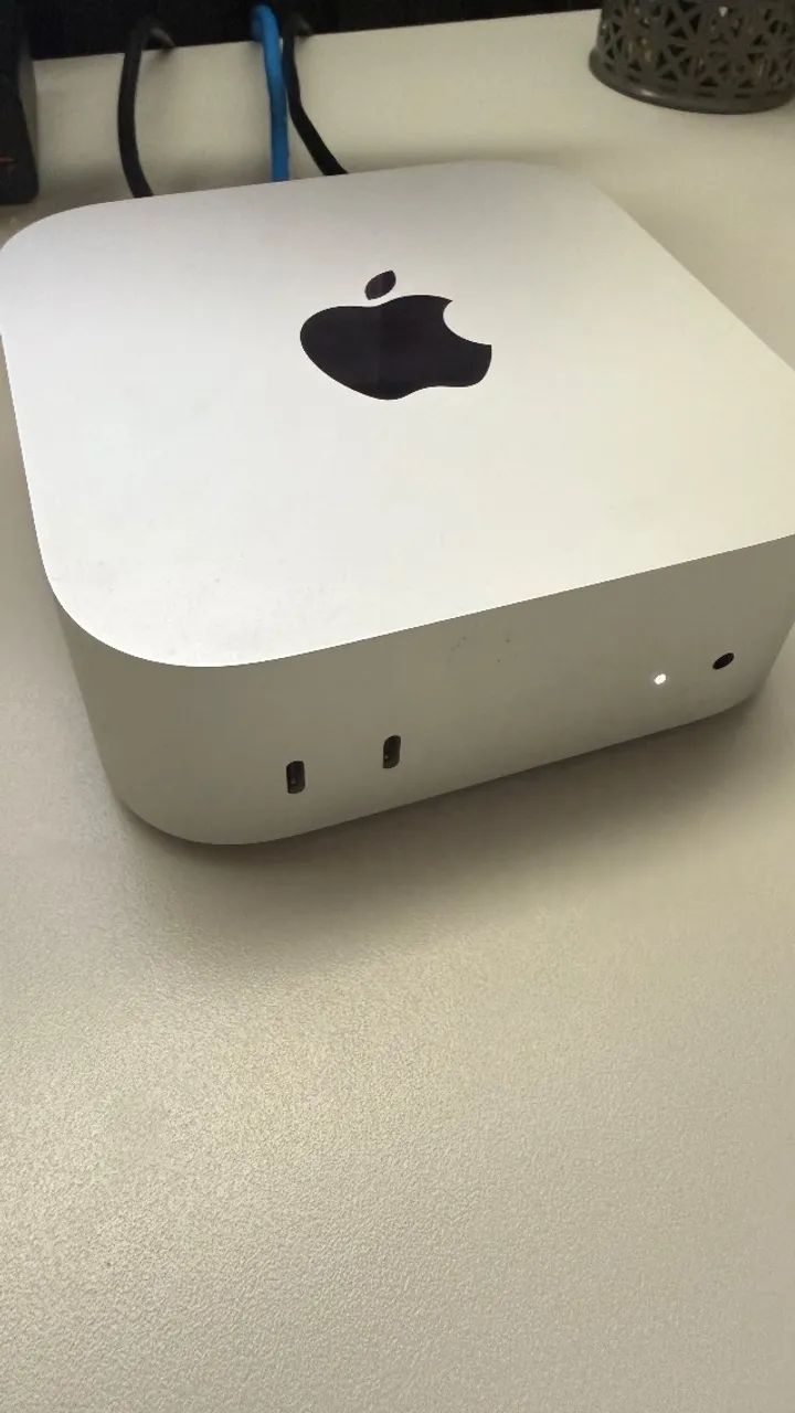 Mac mini M4 Pro 64GB de ram 1 TB SSD (com Apple Care+ até o fim de