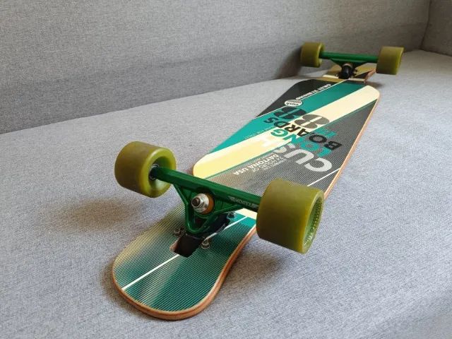 Skate longboard cush drop through, truck mentex, roda sativa (pouco uso) - Foto 2
