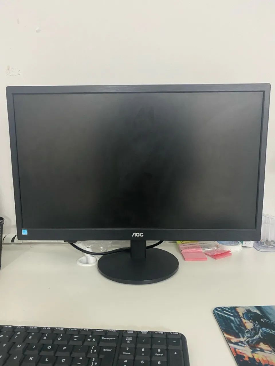 Monitor Gamer AOC com tela de 21.5" 60Hz 127/220V e resolução Full HD