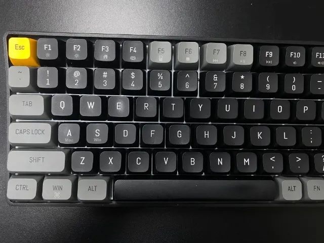 Teclado Mecânico Gamer Com Fio Sem Backlight 100 Teclas Compacto Switch Brown A100 Aigo - Foto 5