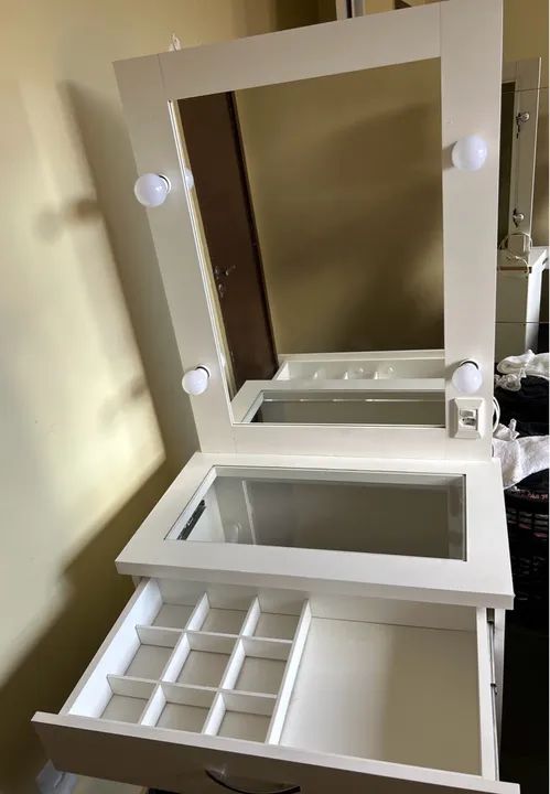 Penteadeira com Espelho e Iluminação - Branca - Foto 2