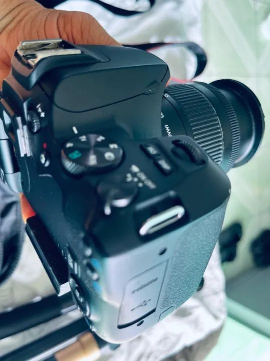 Máquina Fotográfica Profissional Canon/kit completo  - Foto 4