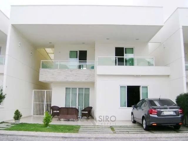 CASA DUPLEX - 03 SUÍTES - CIDADE DOS FUNCIONÁRIOS!