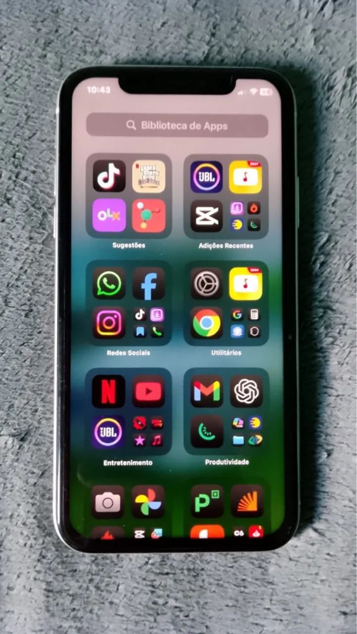 iPhone 11