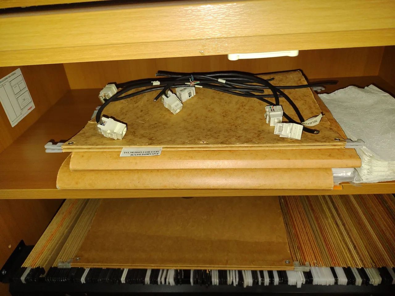 Lote pastas suspensas, tipo Kraft, usadas, perfeito estado. - Foto 2