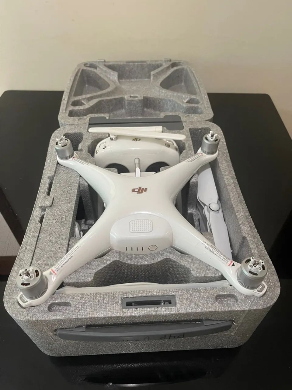 DJI Phantom 4 Pro V2.0 with NF64303757219841121