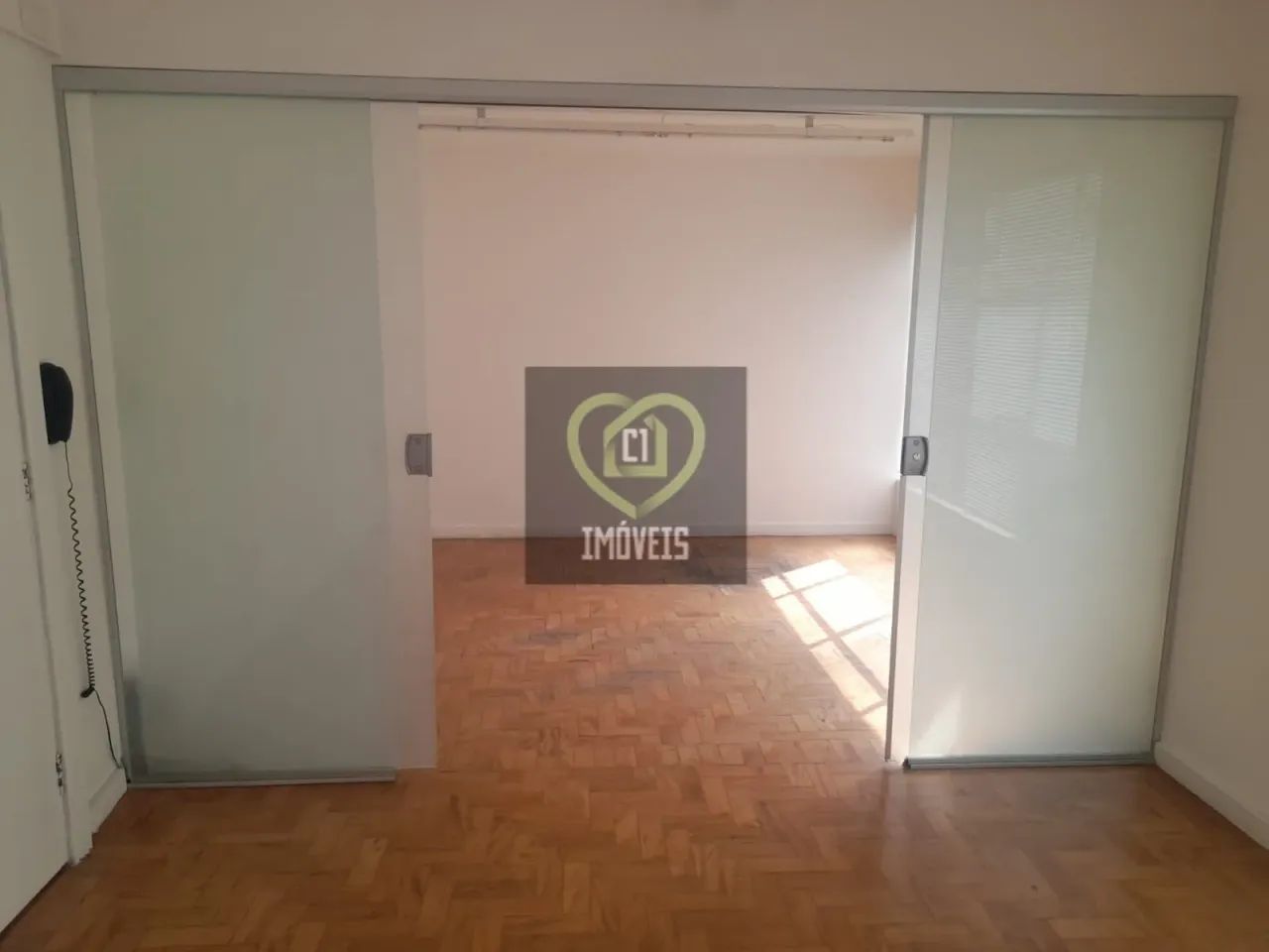 Sala Comercial - 34 m²- Higienopolis - 1 vaga garagem - Foto 4