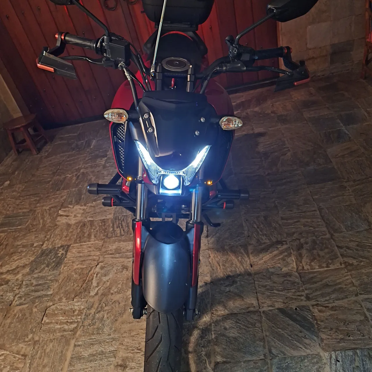 Fazer Fz15