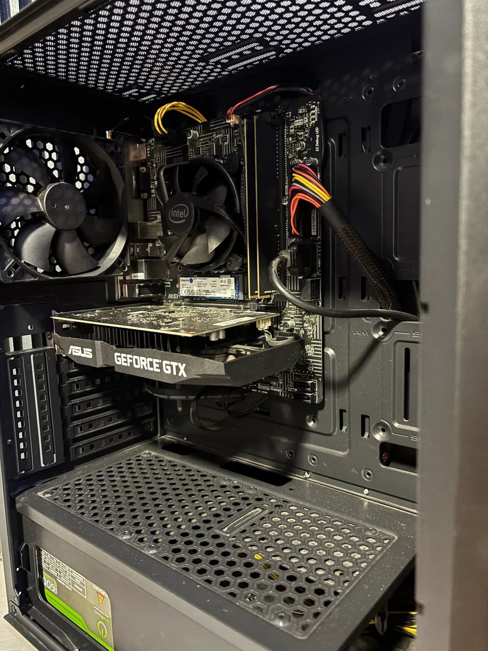 Pc gamer i7 10°Geração 64842048280706121