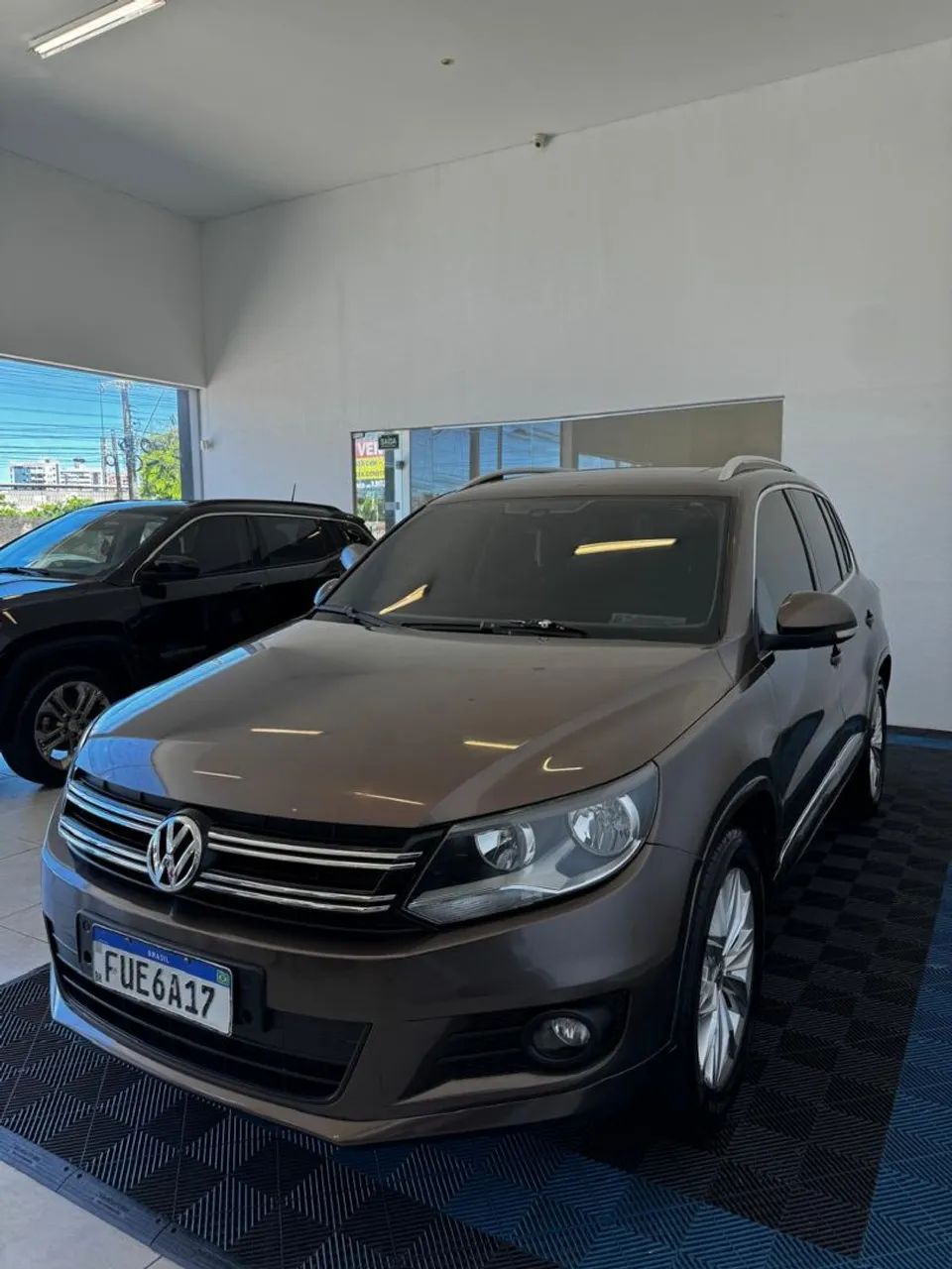 Tiguan com Teto Solar 