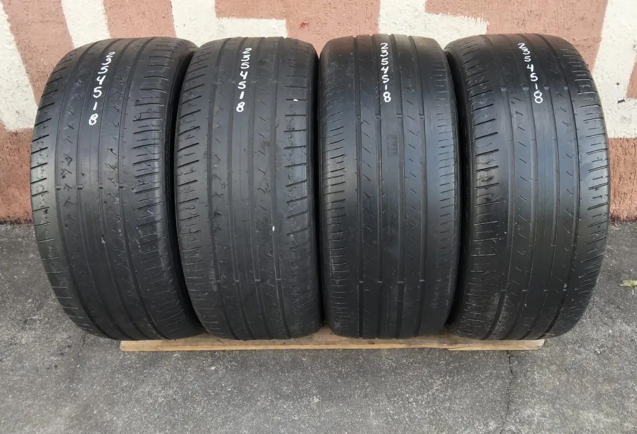 Jogo de pneu 235 45 aro 18 Goodyear