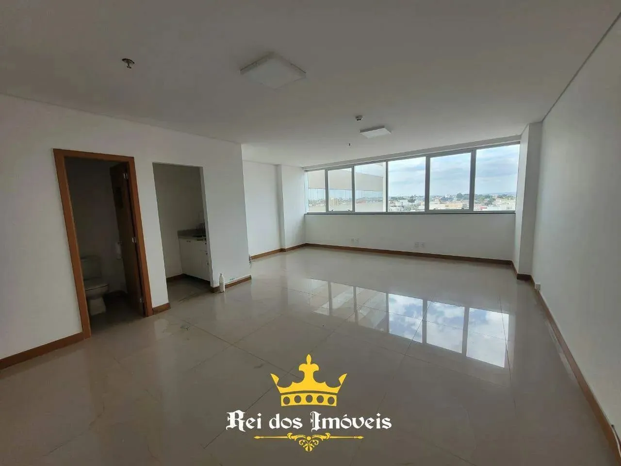 ALUGO SALA COMERCIAL CENTRO EMPRESARIAL PRIME