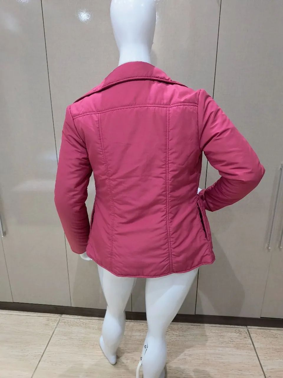 Jaqueta feminina com zíper frontal M  - Foto 4
