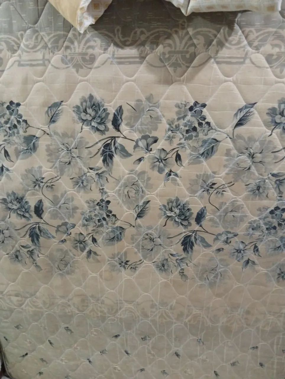 Cama de casal box sem molas