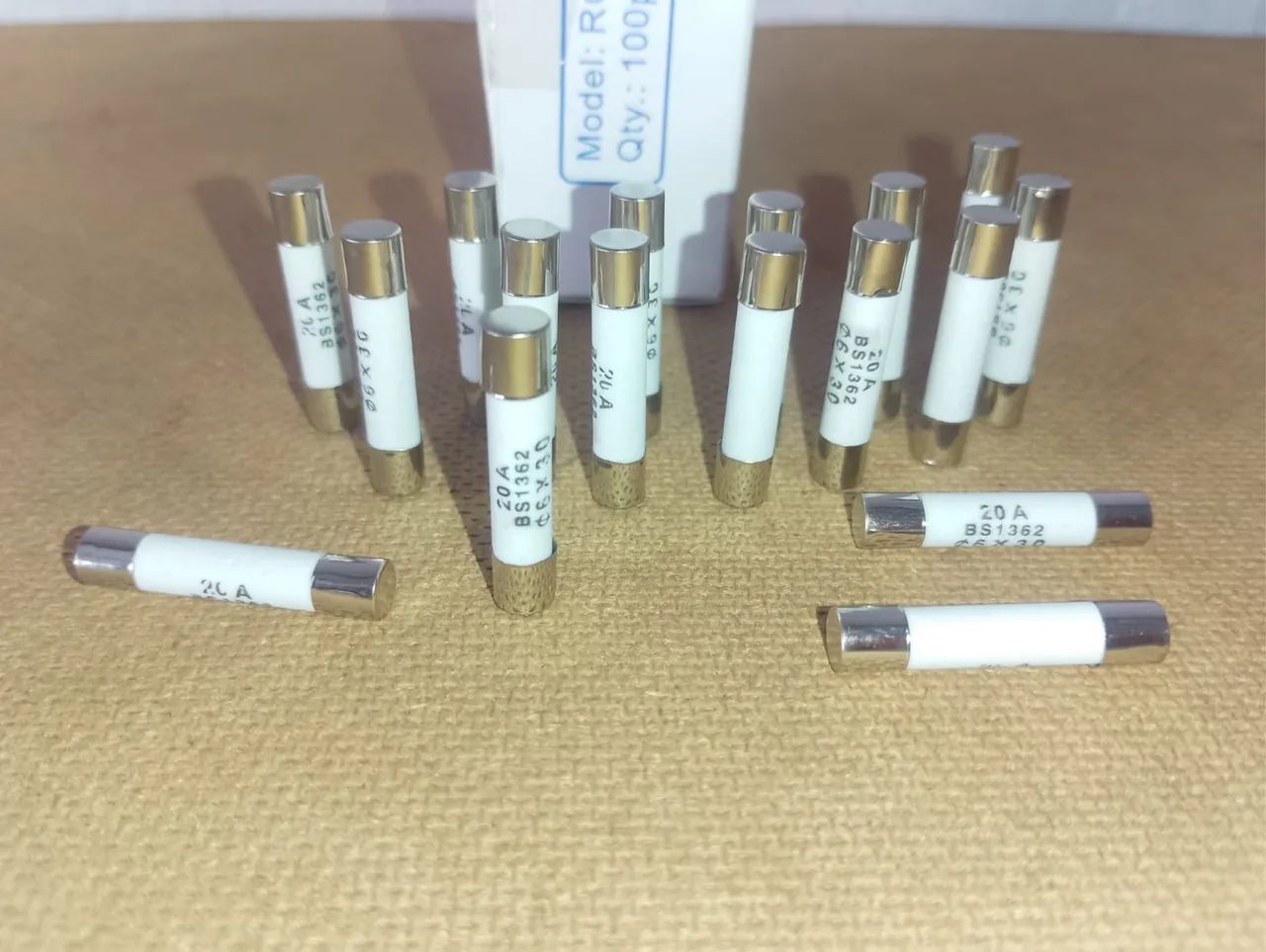 Fusíveis de cerâmica para microondas  - Foto 4