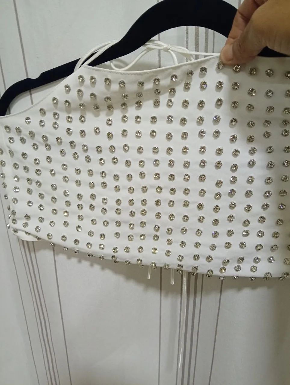 Blusa em pedras zinzane