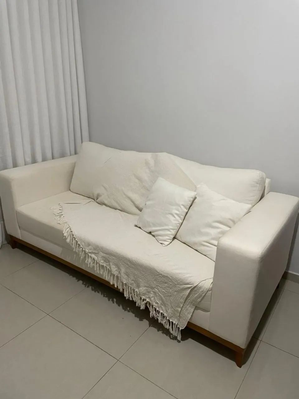 Sofá seminovo 
