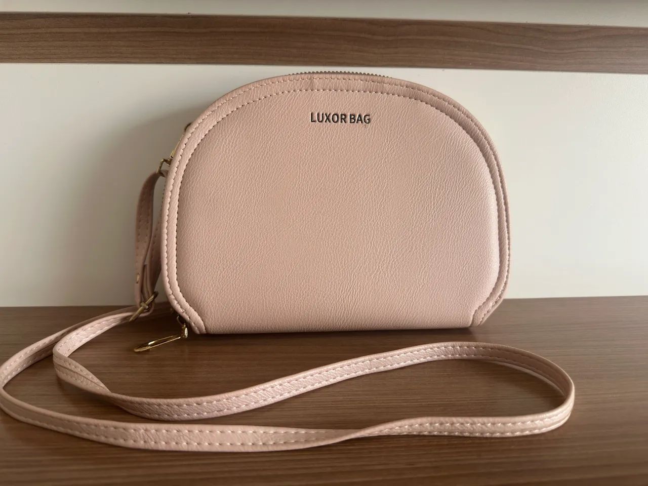 Bolsa semi nova 