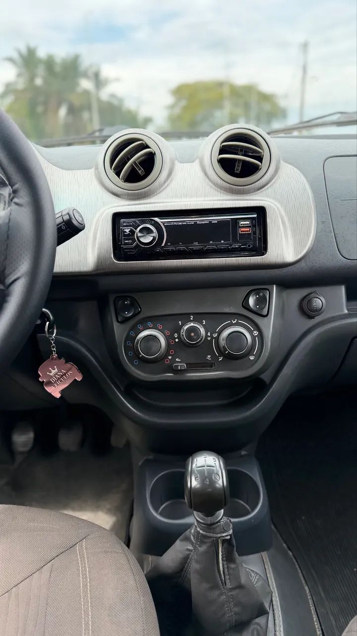 Fiat Uno WAY Celeb. 1.0 EVO Fire Flex 8V 5P 2014 - Foto 5