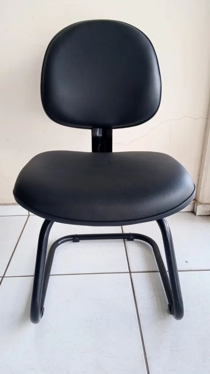 CADEIRAS FIXAS ESTOFADAS VARIOS MODELOS  - Foto 5