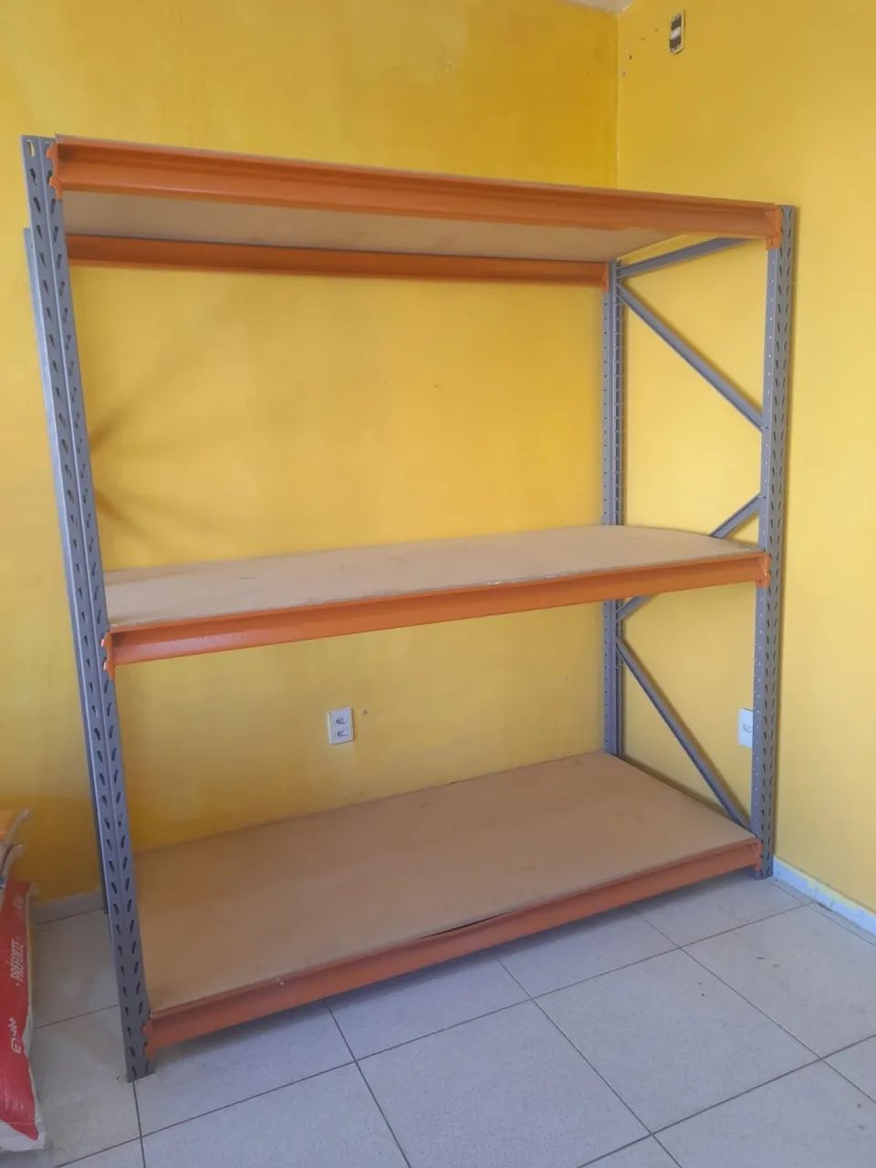 Gôndola 3 compartimentos