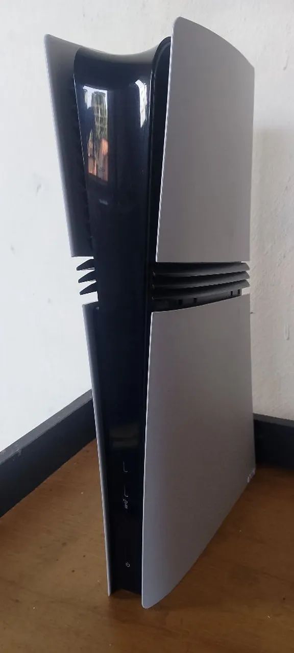 PLAYSTATION 5 PRO  - Foto 2