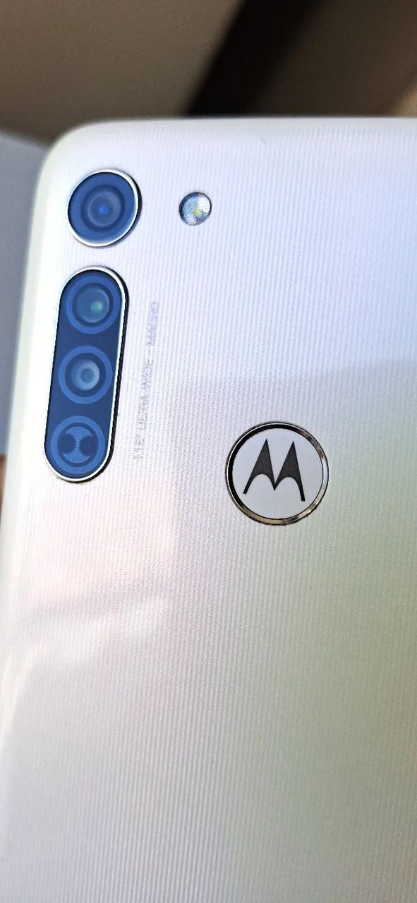 Moto G8 Novíssimo Snapdragon 4 gb RAM - Foto 3