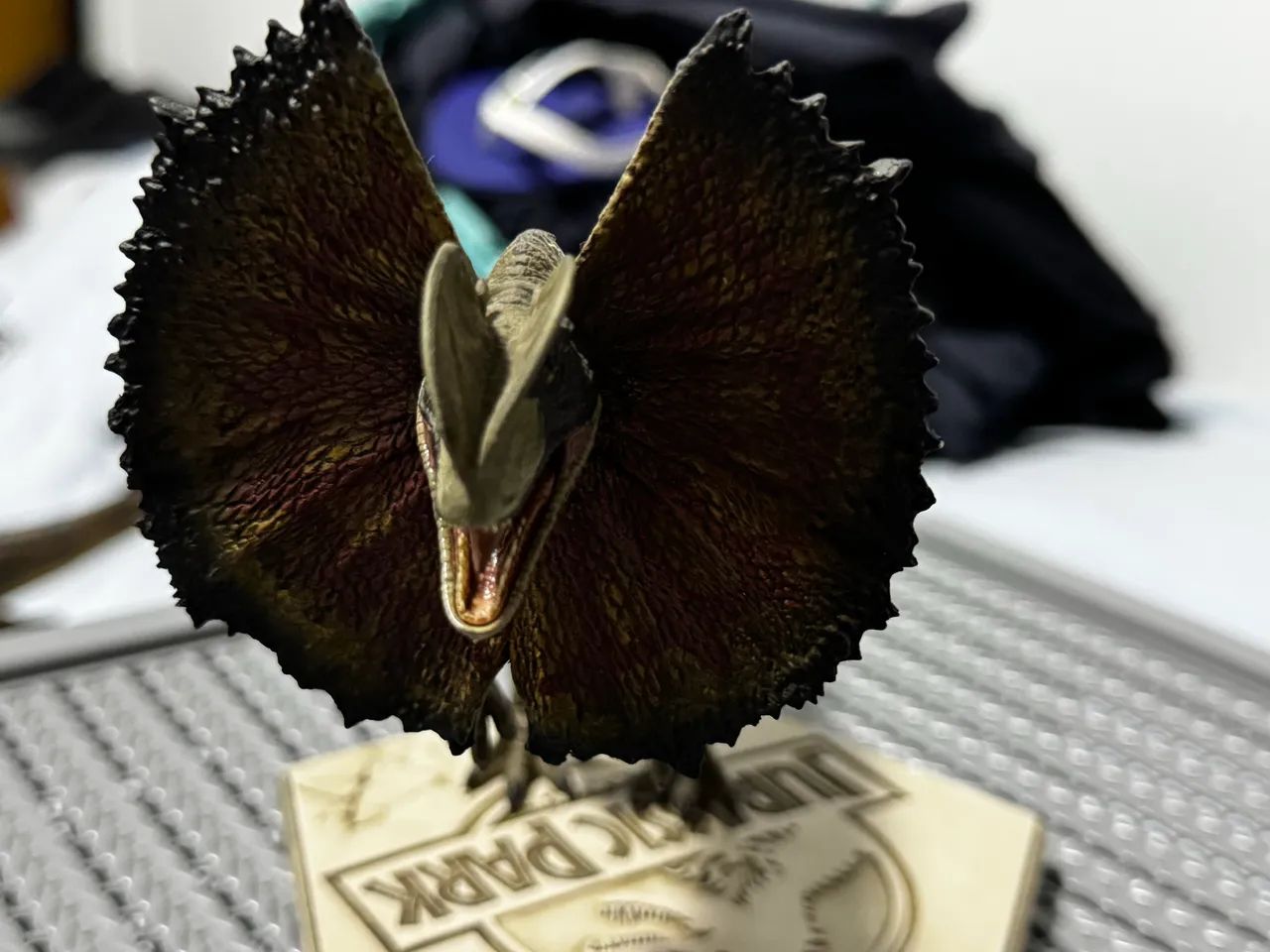  Dilophosaurus iron studios  - Foto 2