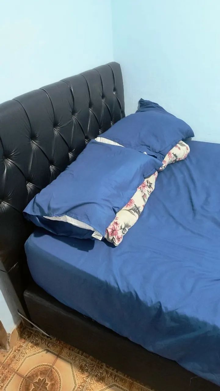 Cama com cabeceira cor preta - Foto 3