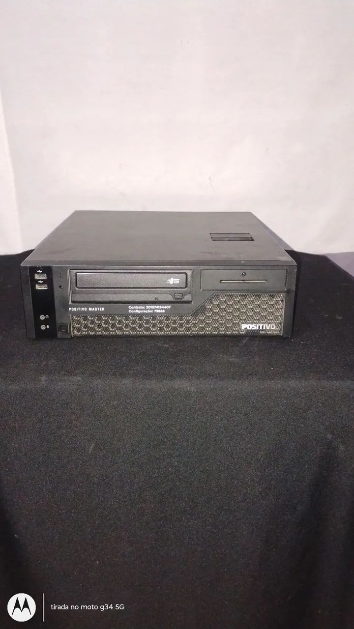 Computador para jogos, estudos e para pessoas que tenham estabelecimento comercial.