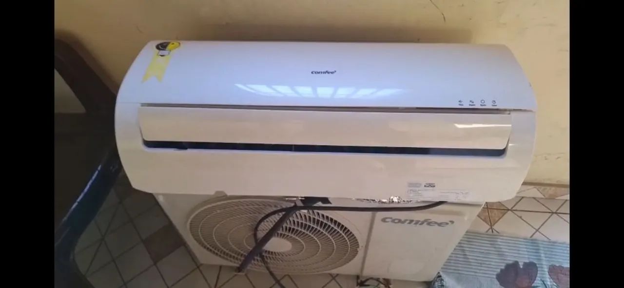 Ar condicionado comfee 9.000 com instalação gratis.