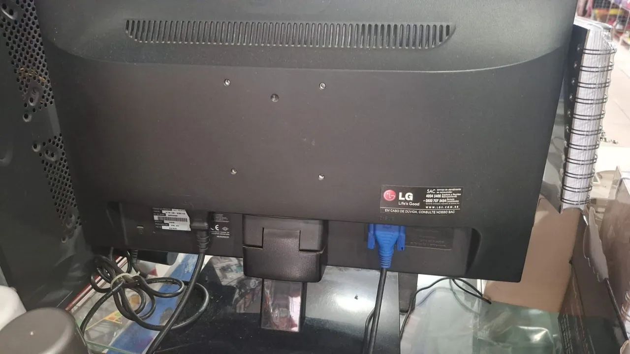 Monitor LG Flatron E1941c - Foto 5