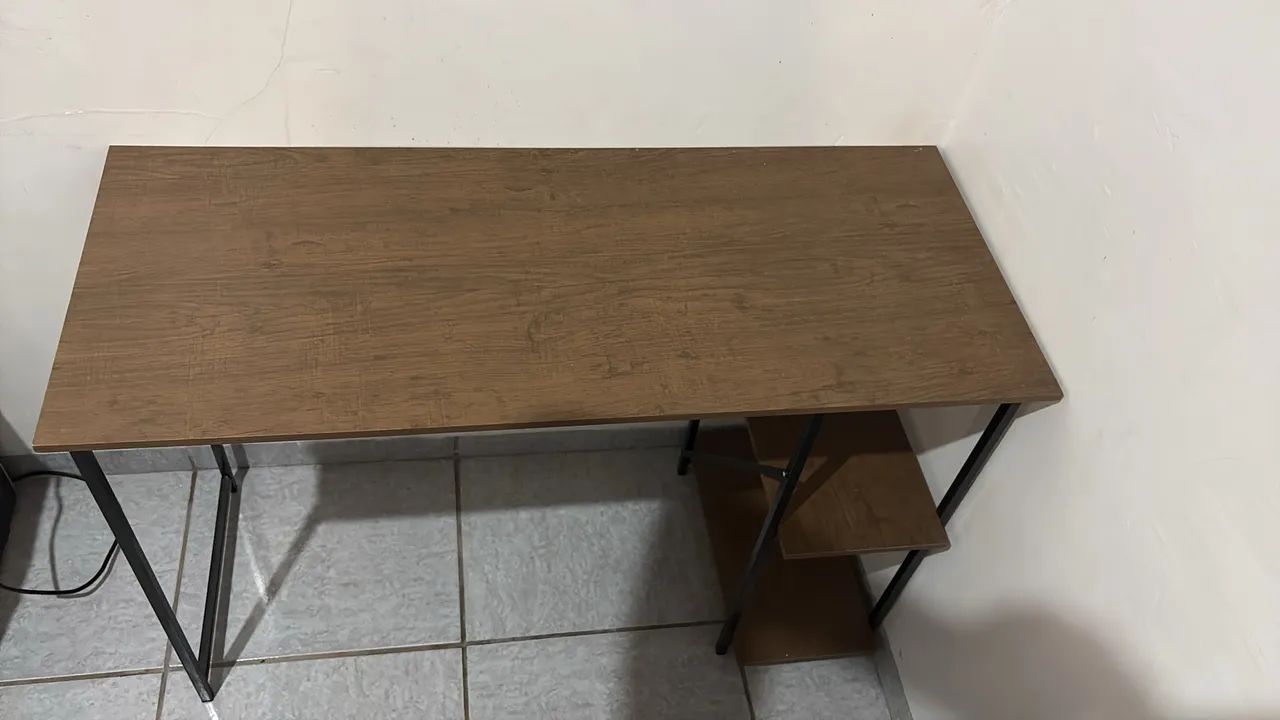 Escrivaninha  - Foto 2