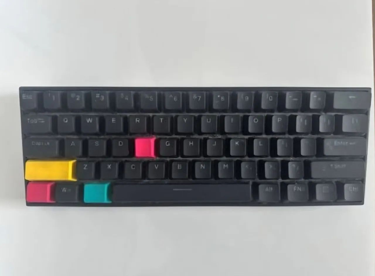 Teclado ane 2 pro 60% RGB bluetooth  - Foto 3