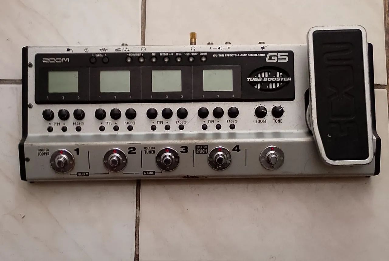 Pedaleira. ZOOM G5 - Instrumentos musicais - Jardim Matarazzo, São