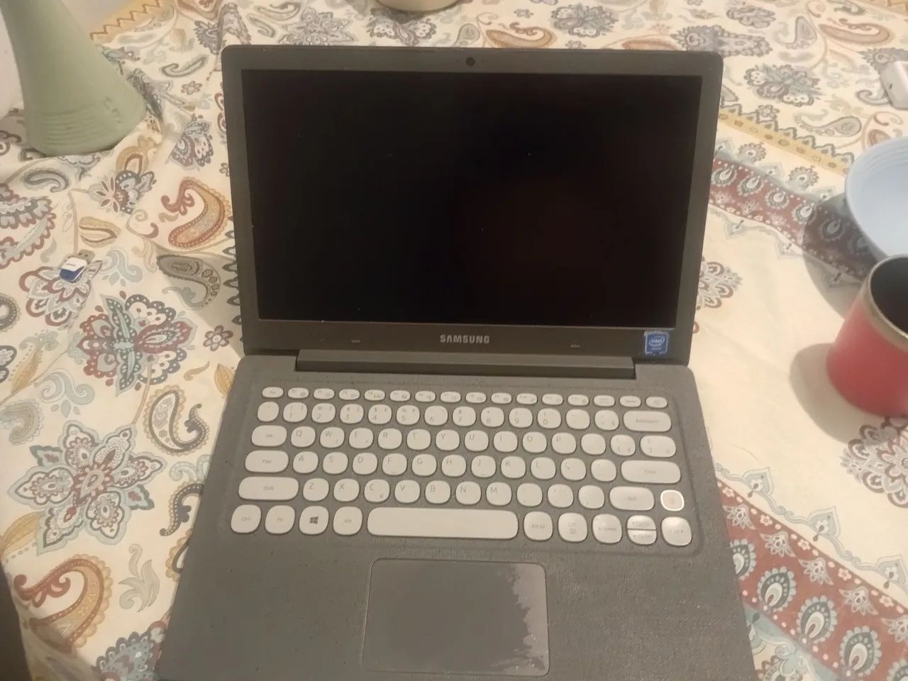 Notebook Samsung F30
