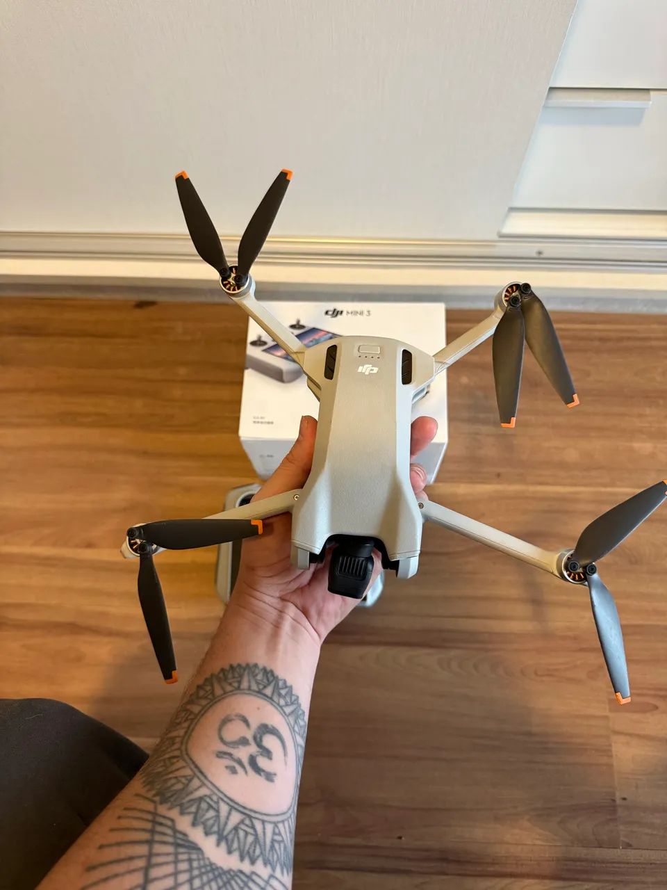Dji Mini 3 controle com tela  - Foto 3